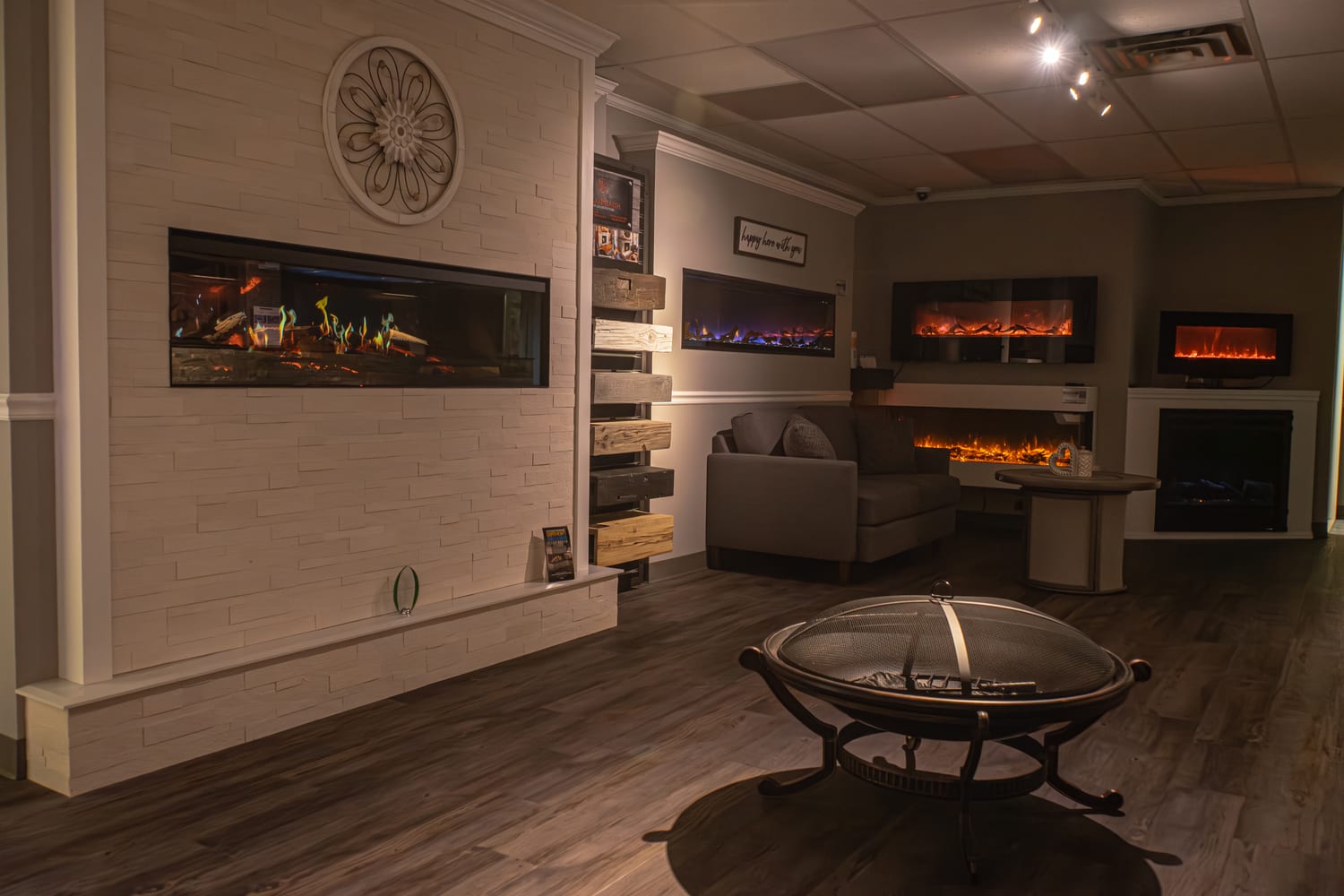 Electric showcase — wall-of-linears with fire pit